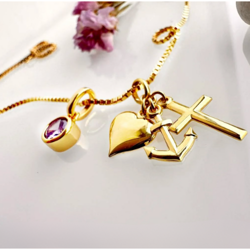 Anhänger Glaube-Liebe-Hoffnung – Symbol für Stärke und Verbundenheit